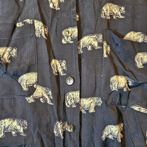 Vtg Chico's Design Navy Button Front With White Bears Polar Grizzly Size 3 = XL - Picture 4 of 9